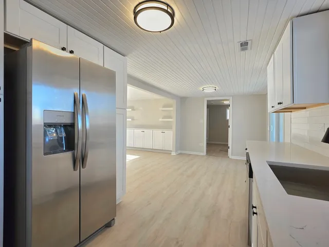 $299,808 | 946 West Arlington Lane, Crete, IL 60417