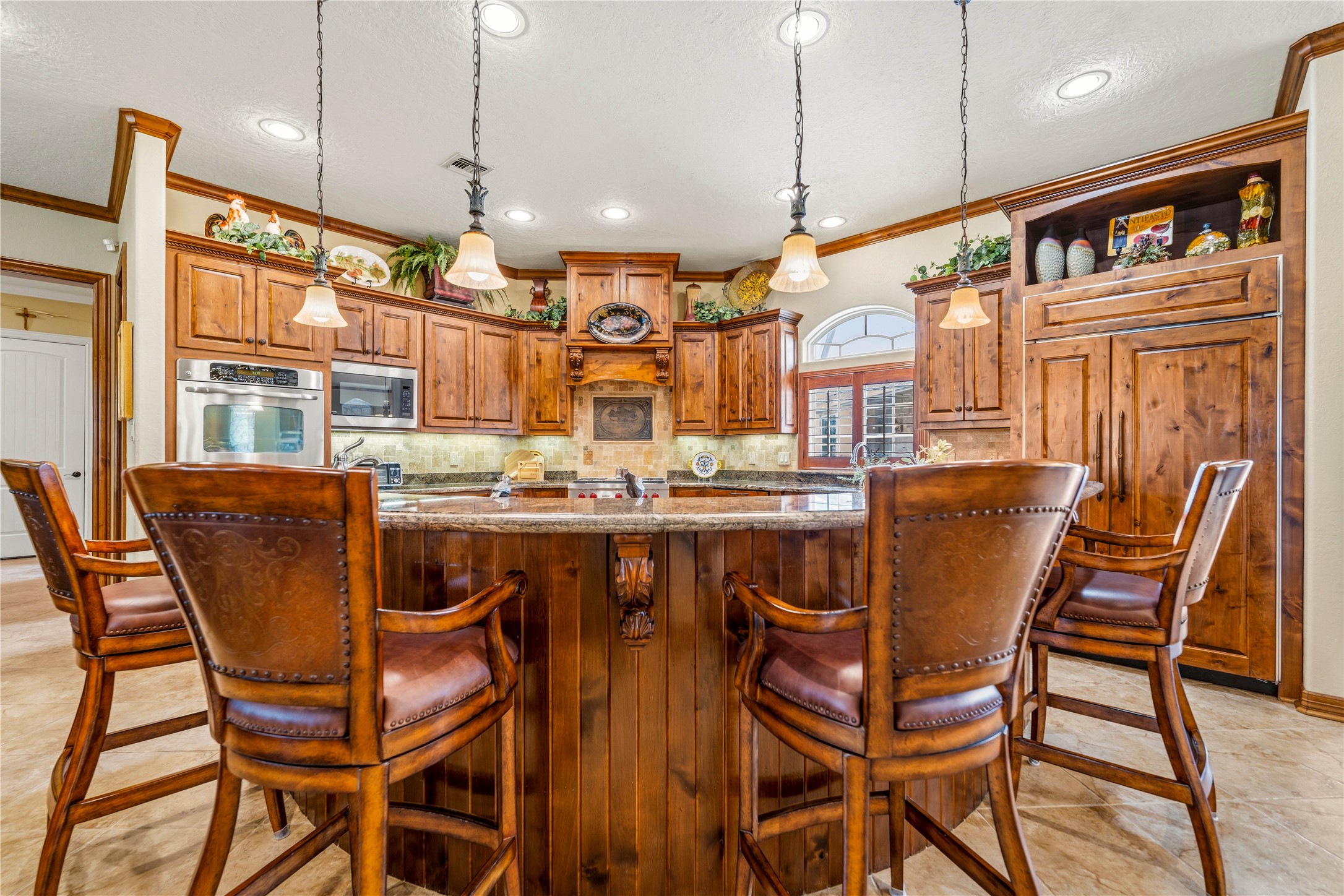 202 West North Street Weimar, TX 78962 - Photo 8 of 31