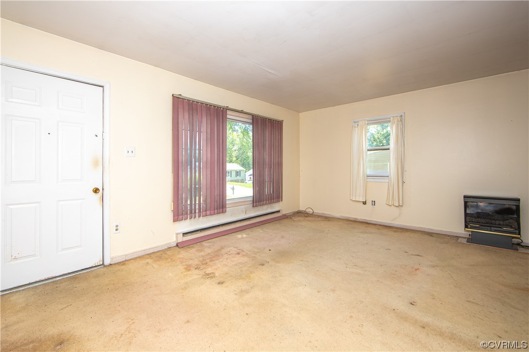 4612 Twelveoaks Road Midlothian, VA 23112 - Photo 4 of 22 an empty room with windows