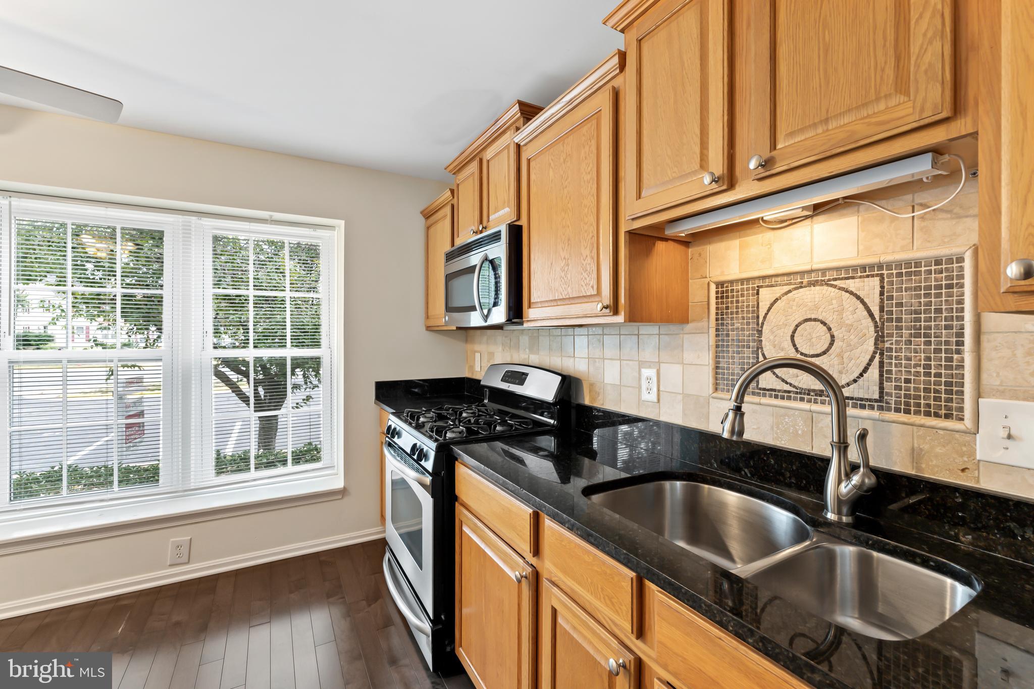 7986 Northumberland Road Springfield, VA 22153 - Photo 11 of 46 Gallery Image 11