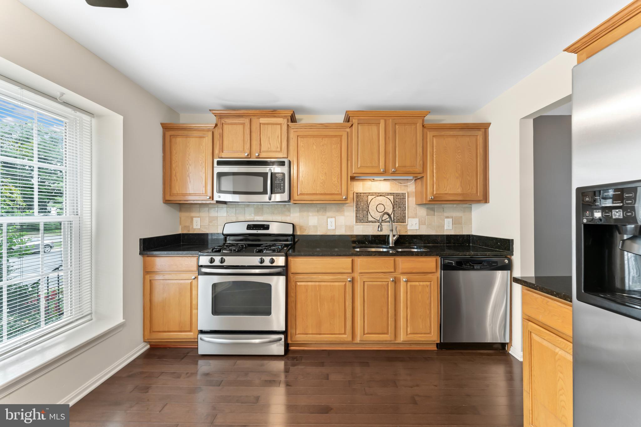 7986 Northumberland Road Springfield, VA 22153 - Photo 6 of 46 Gallery Image 6