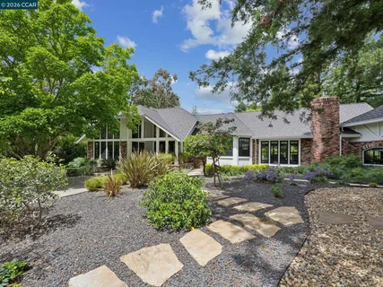 $2,998,800 | 2705 Mossy Oak Drive, Danville, CA 94506