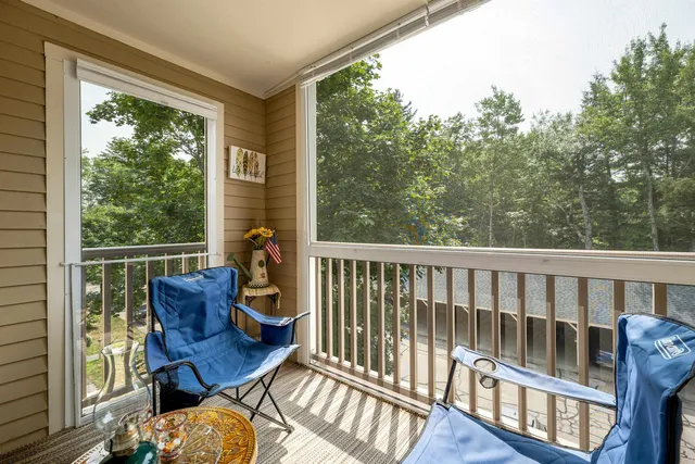 $265,000 | 19 Saco Street, Unit 92, Conway, NH 03813