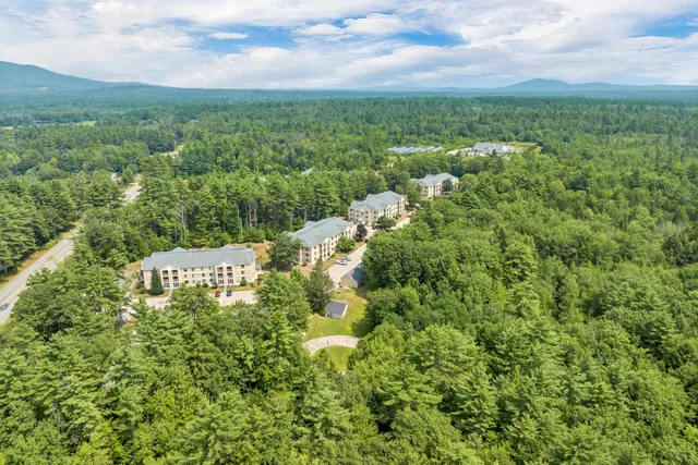 $265,000 | 19 Saco Street, Unit 92, Conway, NH 03813