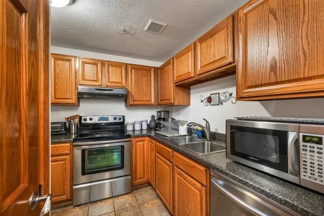 $265,000 | 19 Saco Street, Unit 92, Conway, NH 03813