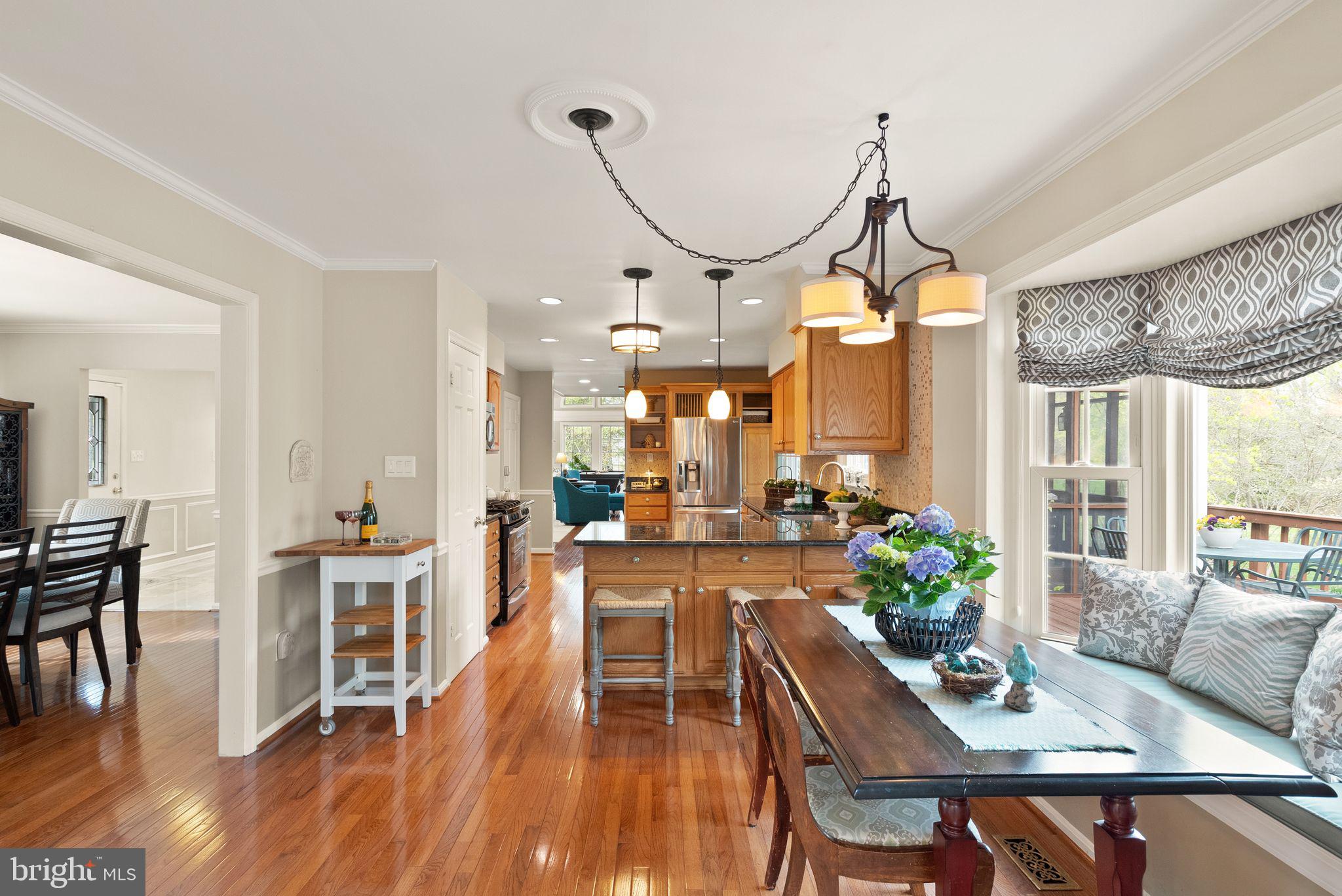 813 Lunenburg Road Great Falls, VA 22066 - Photo 32 of 91