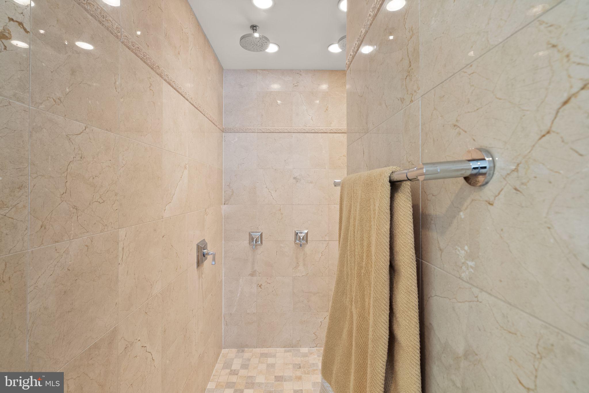 813 Lunenburg Road Great Falls, VA 22066 - Photo 56 of 91