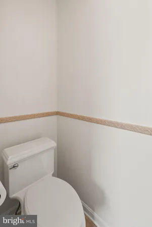 $1,750,000 | 813 Lunenburg Road, Great Falls, VA 22066