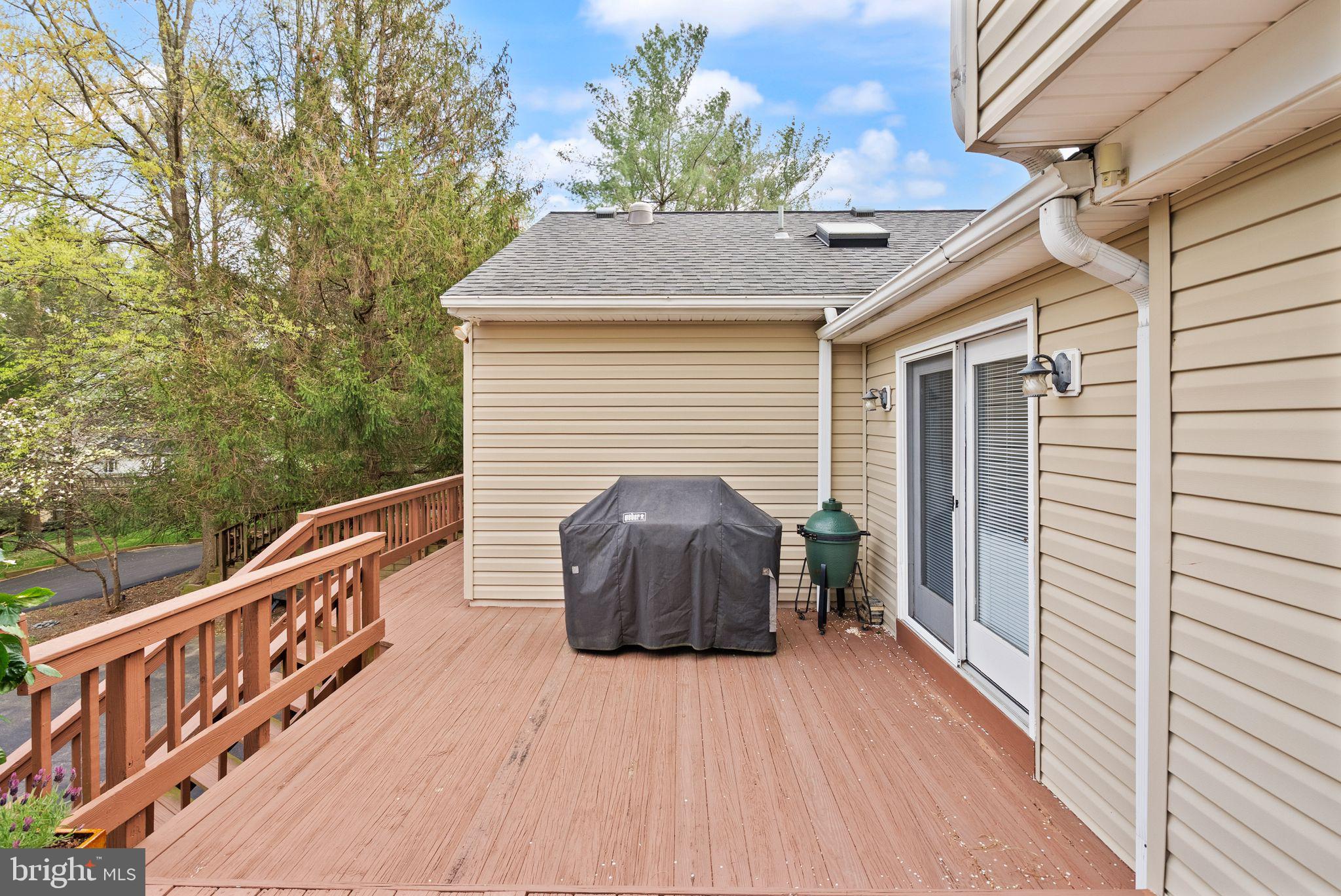 813 Lunenburg Road Great Falls, VA 22066 - Photo 77 of 91