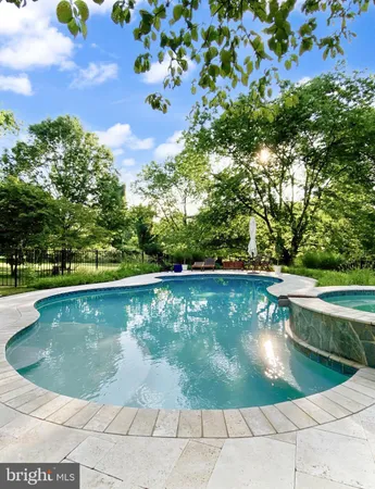 $1,750,000 | 813 Lunenburg Road, Great Falls, VA 22066