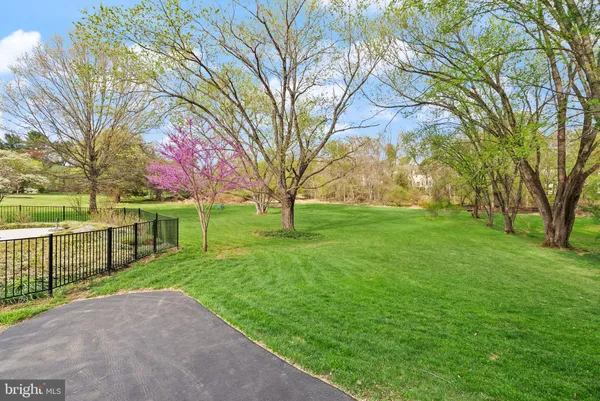 $1,750,000 | 813 Lunenburg Road, Great Falls, VA 22066