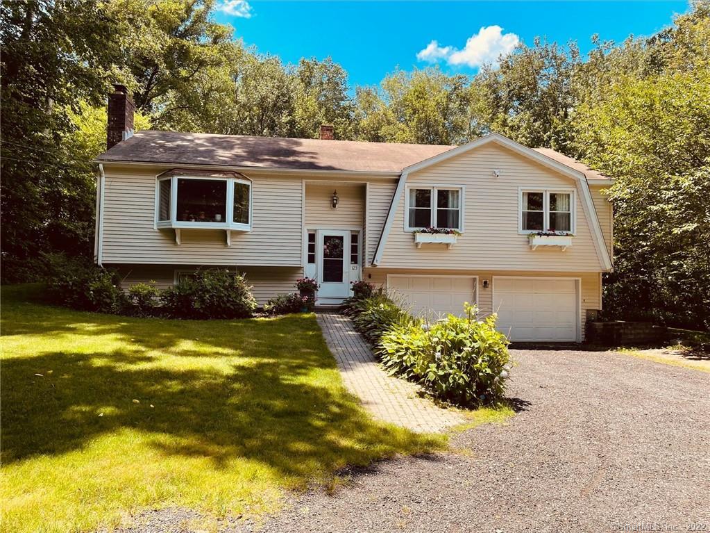 123 Long Hill Road Clinton, CT 06413 - Photo 1 of 1 Gallery Image 1