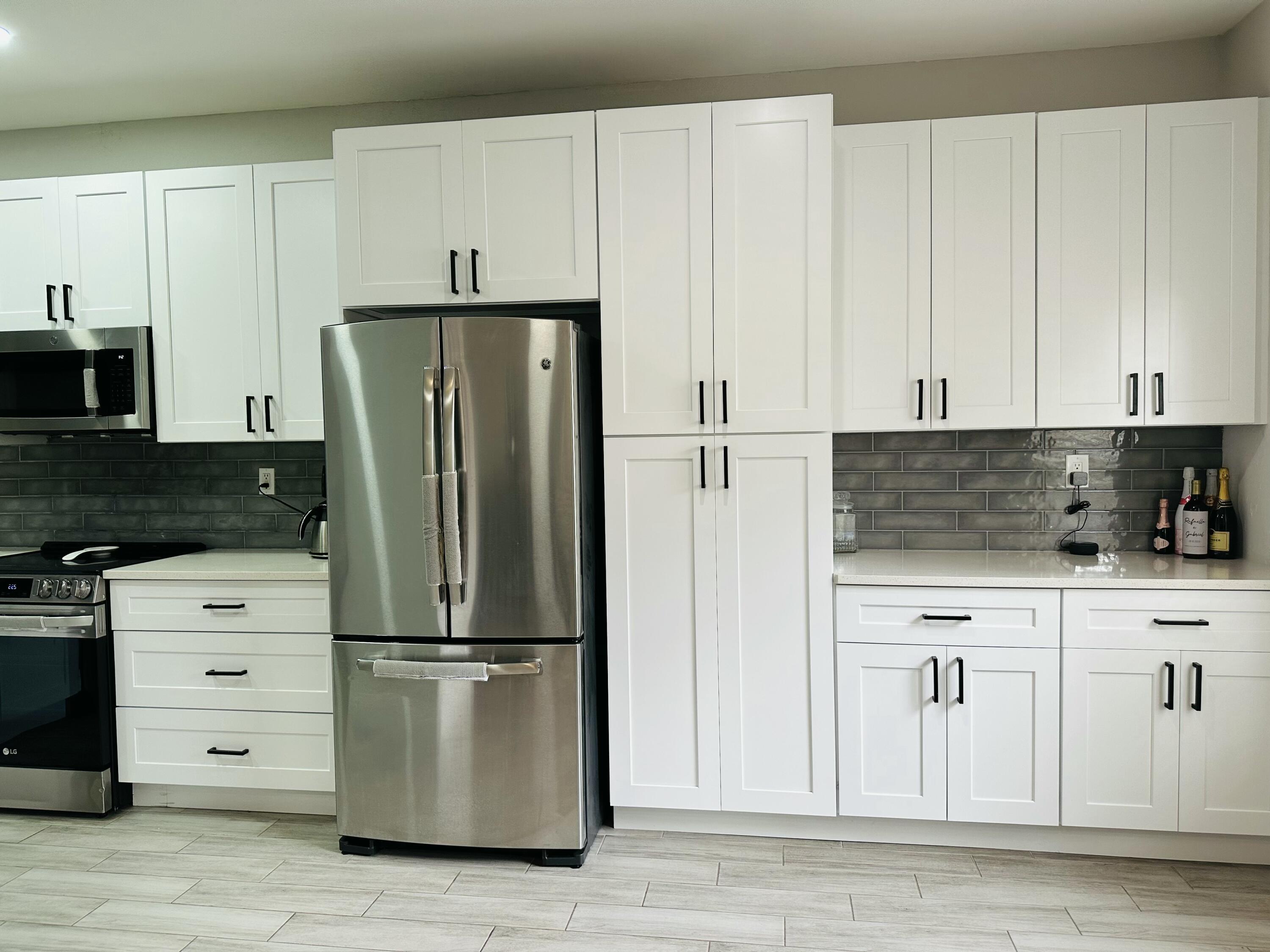 3202 Merrick Terrace, Unit 2102 Margate, FL 33063 - Photo 6 of 25 IMG_6987