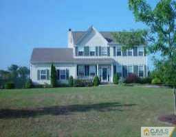 37 Peoples Line Road Somerset, NJ 08873 - Photo 1 of 8 Gallery Image 1