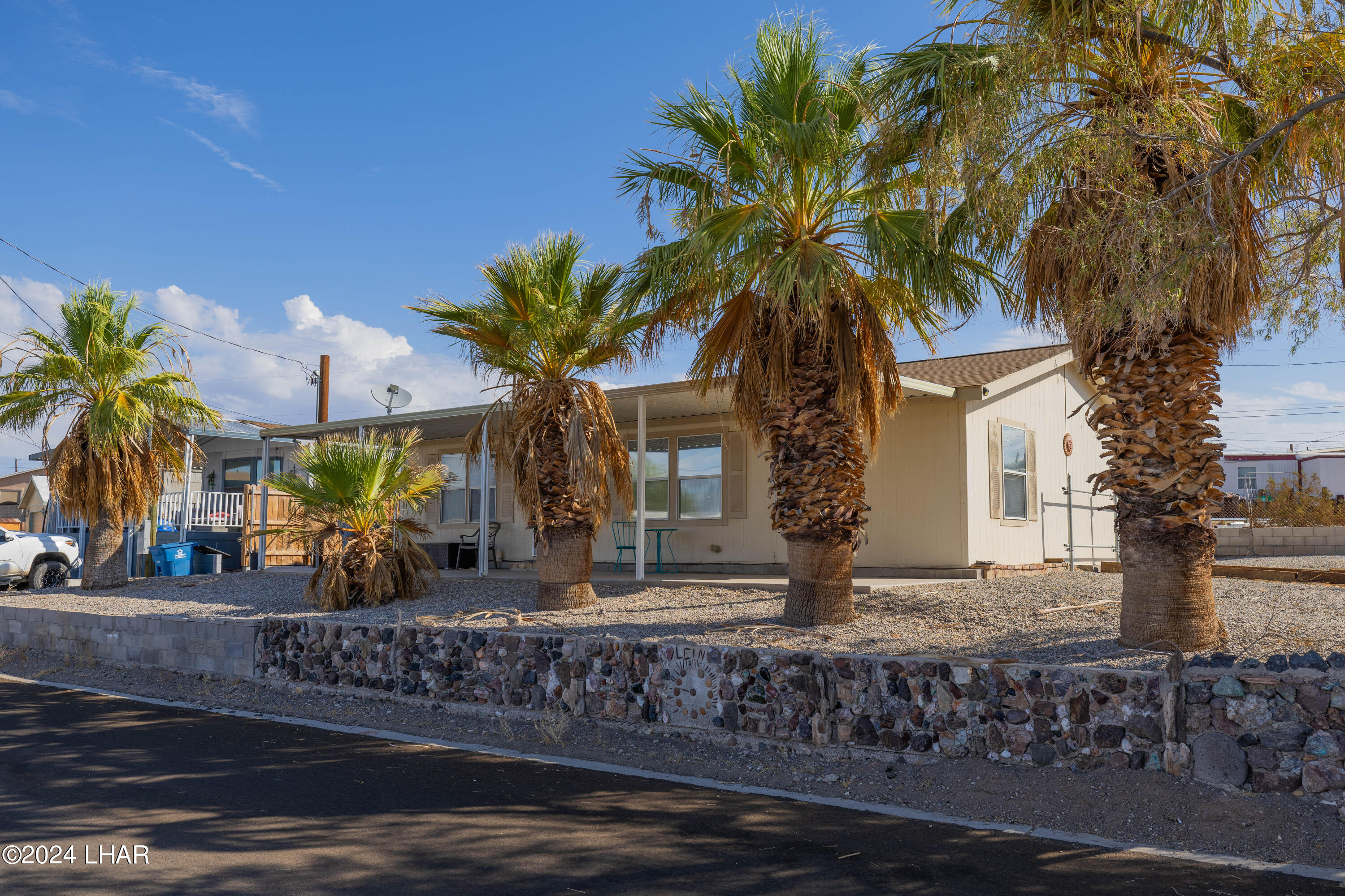 10604 Treasure Road Parker, AZ 85344 - Photo 1 of 29 F48A0454