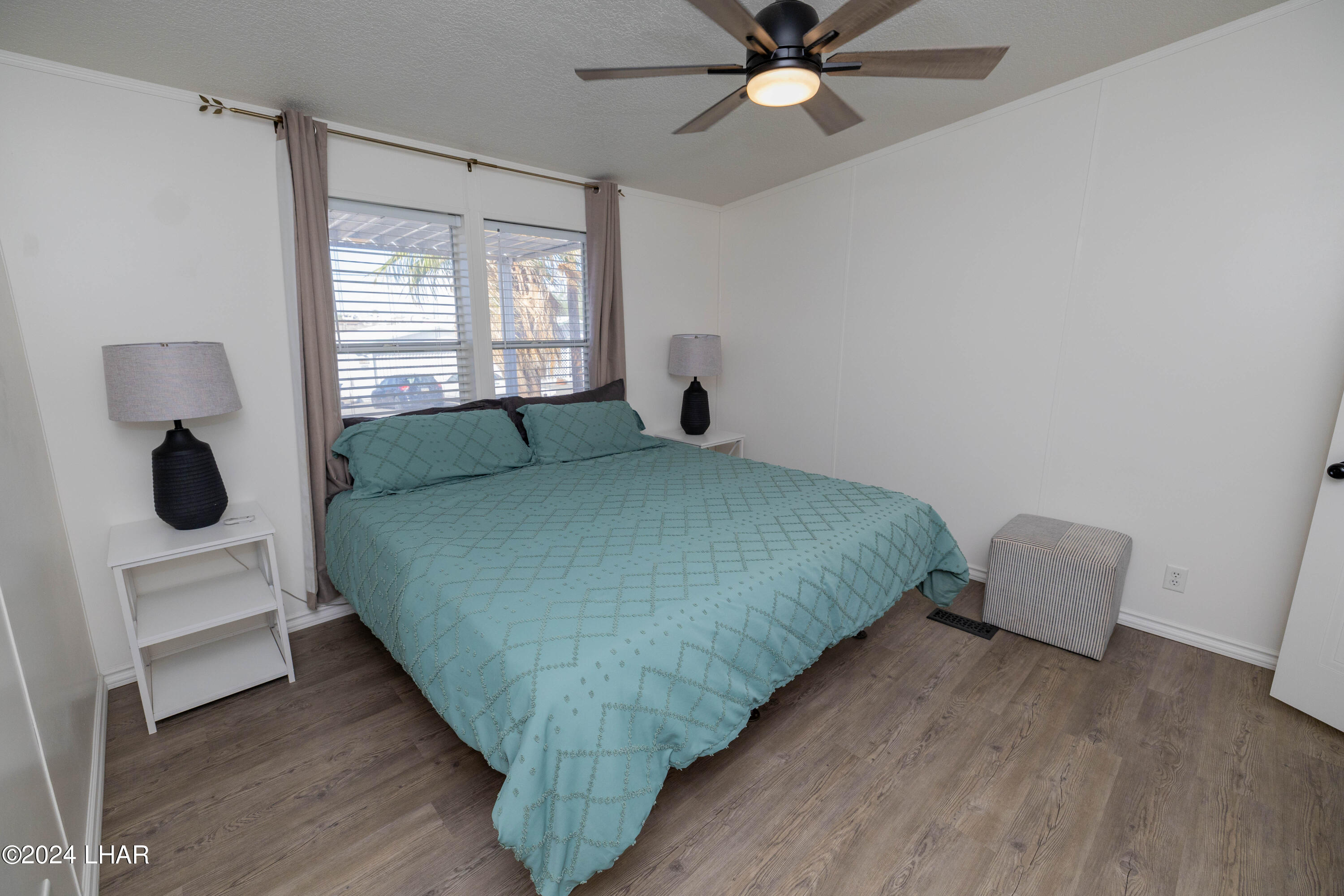 10604 Treasure Road Parker, AZ 85344 - Photo 12 of 29 F48A0484