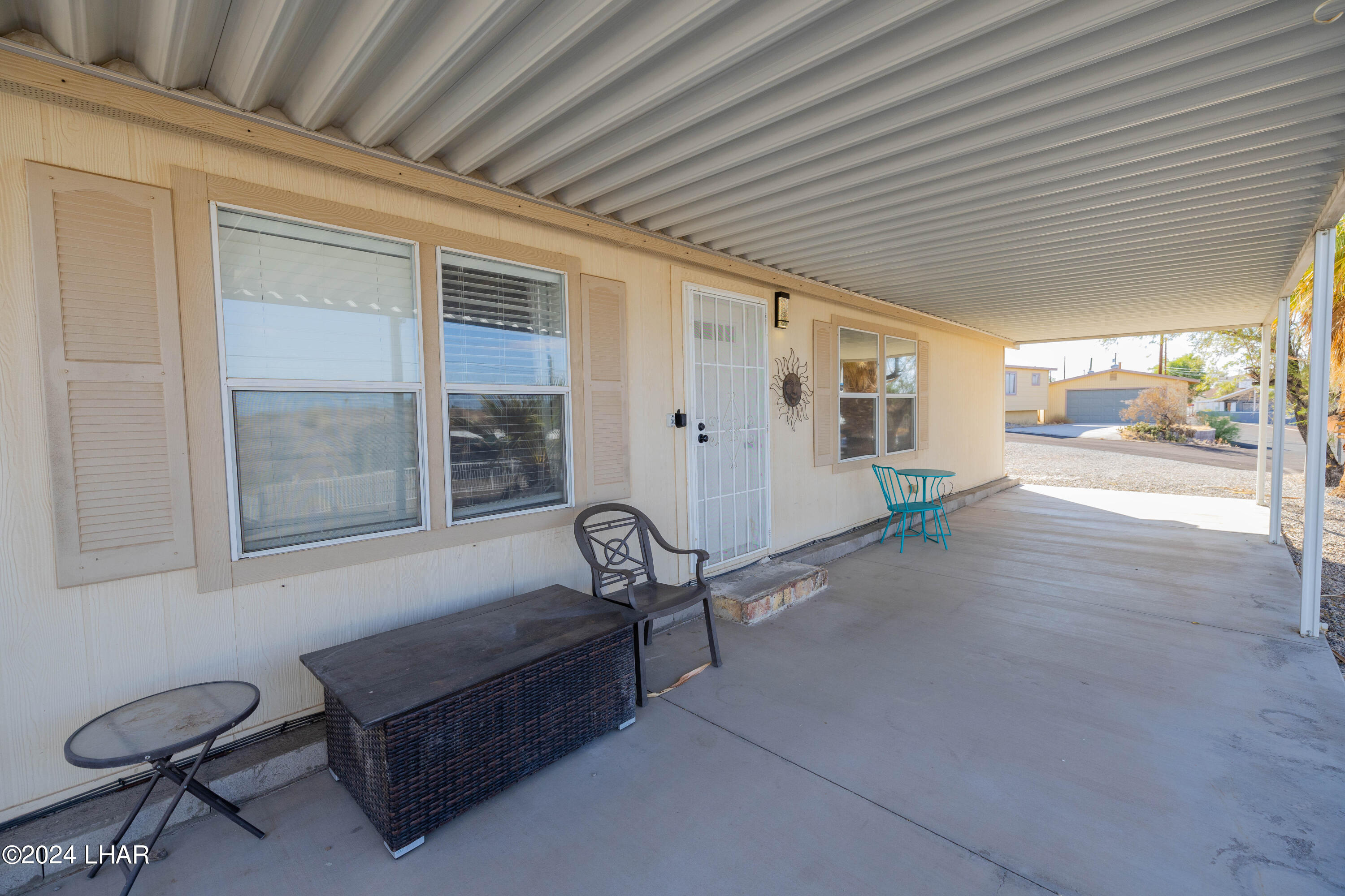 10604 Treasure Road Parker, AZ 85344 - Photo 5 of 29 F48A0463