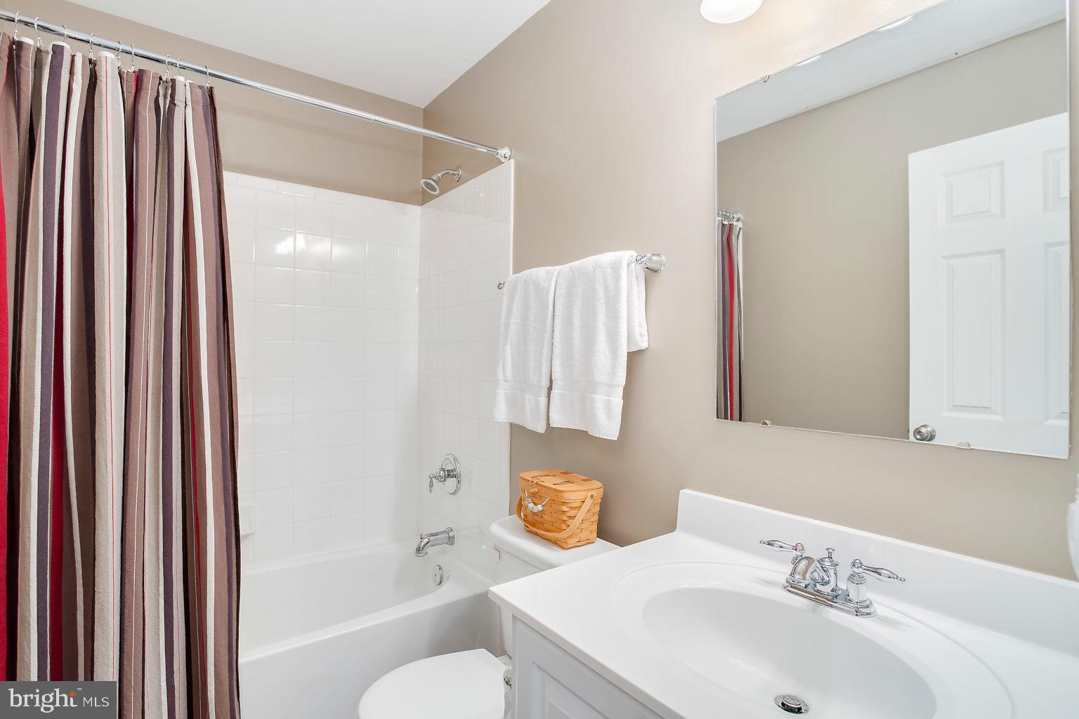 5612 New Forge Road White Marsh, MD 21162 - Photo 35 of 61 HALL BATH