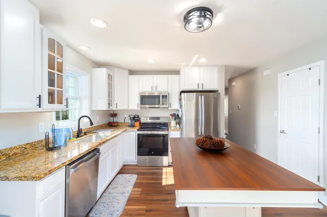 $1,149,000 | 1615 Fern Avenue, Big Pine Key, FL 33043