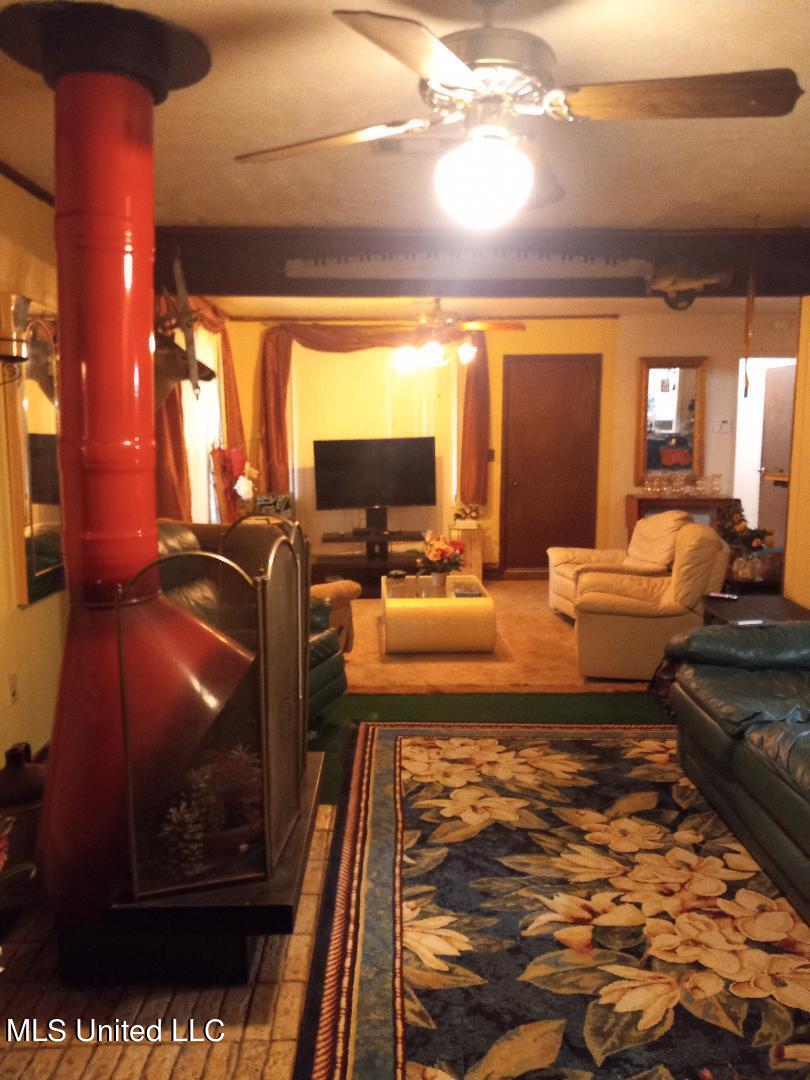 314 Trunnell Road Ridgeland, MS 39157 - Photo 8 of 11 Sitting room