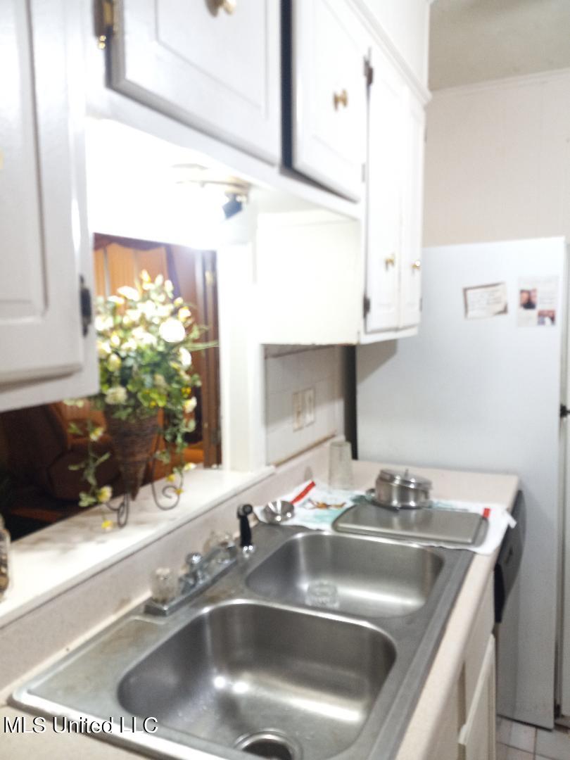 314 Trunnell Road Ridgeland, MS 39157 - Photo 9 of 11 kitchen