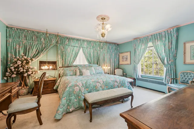 $735,000 | 6731 South Cregier Avenue, Chicago, IL 60649