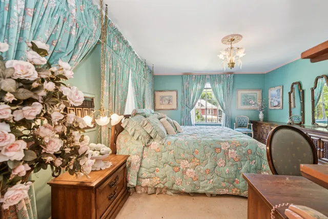 $735,000 | 6731 South Cregier Avenue, Chicago, IL 60649