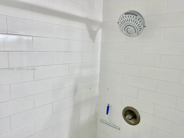 $1,600 | 399 Southwest Broderick Drive, Unit 399, Lake City, FL 32025