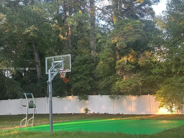 $1,600 | 399 Southwest Broderick Drive, Unit 399, Lake City, FL 32025