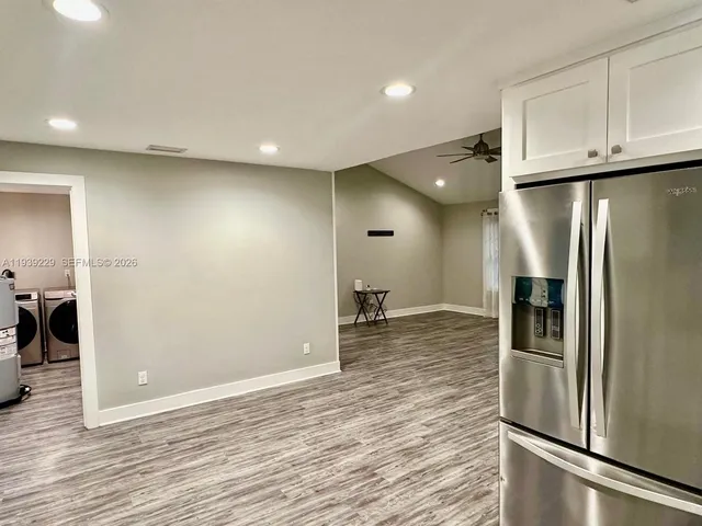 $1,600 | 399 Southwest Broderick Drive, Unit 399, Lake City, FL 32025