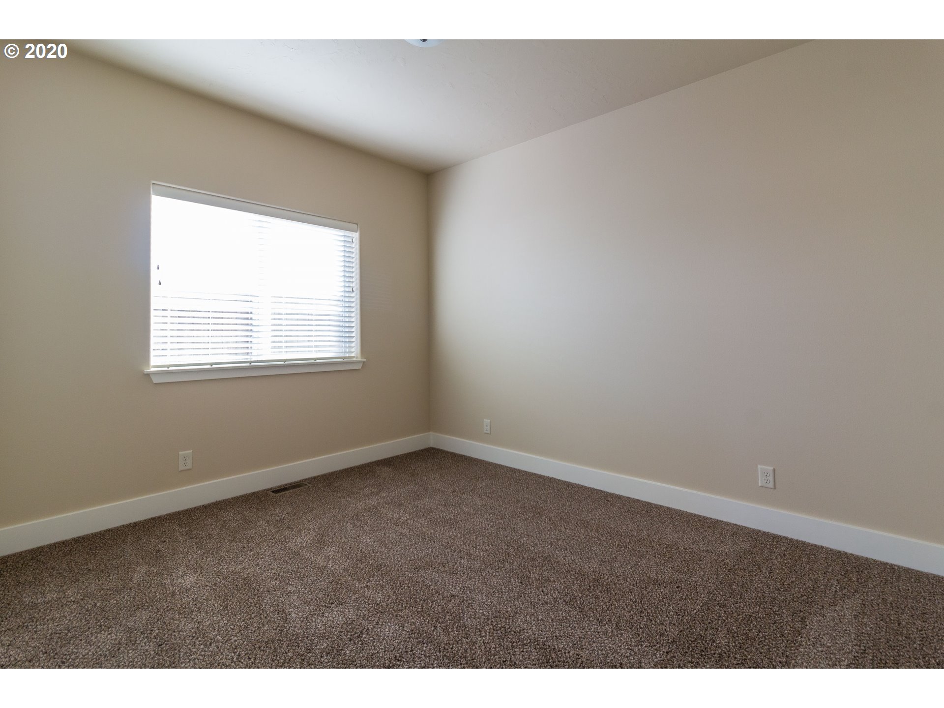 1025 West Gettman Road Hermiston, OR 97838 - Photo 13 of 17 Gallery Image 13