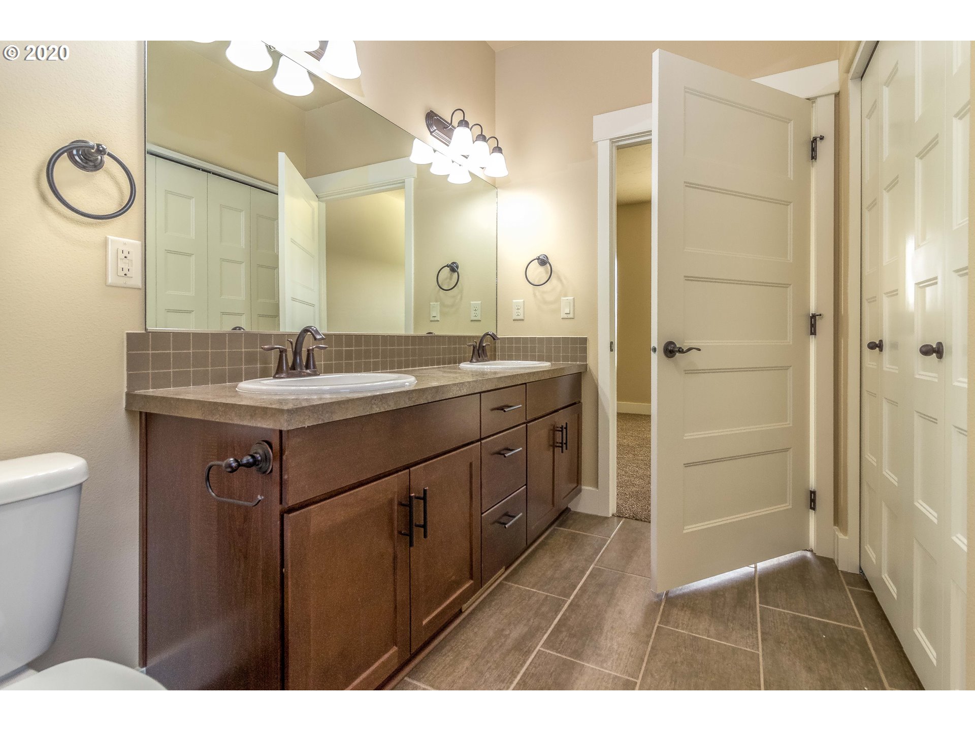 1025 West Gettman Road Hermiston, OR 97838 - Photo 9 of 17 Gallery Image 9