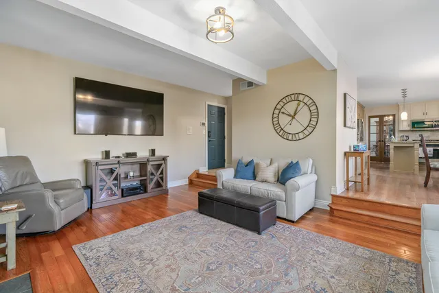 $459,900 | 1114 Tara Court, Joliet, IL 60431