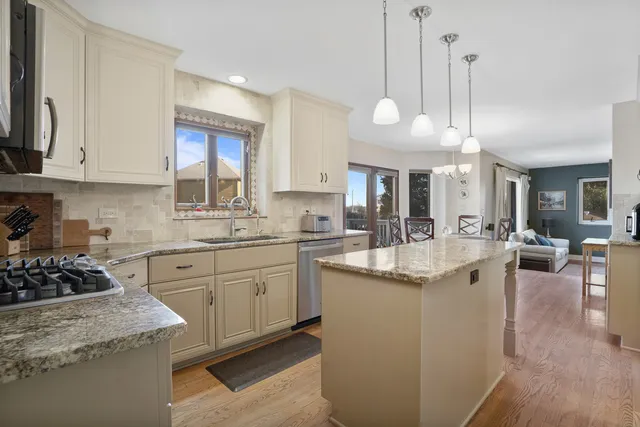 $459,900 | 1114 Tara Court, Joliet, IL 60431