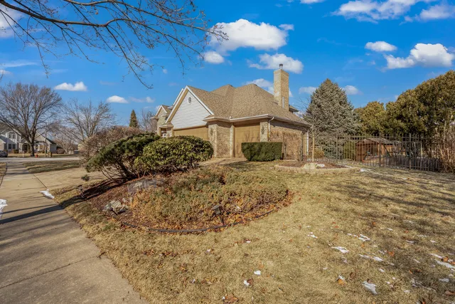 $459,900 | 1114 Tara Court, Joliet, IL 60431