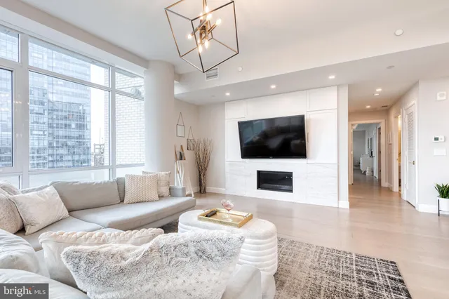 $1,360,000 | 1330 Lancaster Street, Unit C701, Baltimore, MD 21231