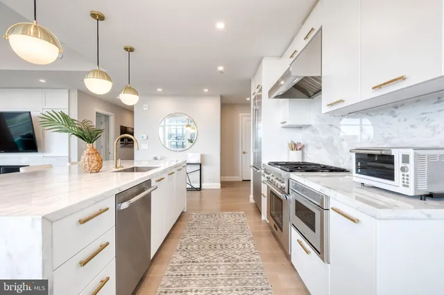 $1,360,000 | 1330 Lancaster Street, Unit C701, Baltimore, MD 21231