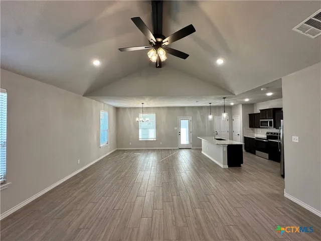 $398,900 | 2598 Settlers Oak Drive, Belton, TX 76513