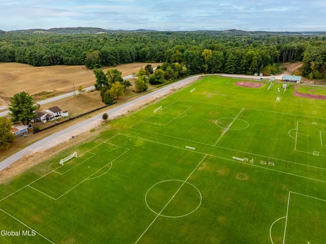 $249,000 | 879 Highway 29, Saratoga Springs, NY 12866