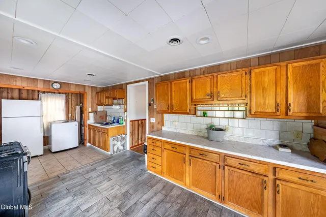 $249,000 | 879 Highway 29, Saratoga Springs, NY 12866