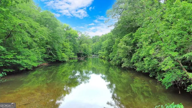 $600,000 | 240 Riverview Road, Jackson, GA 30233