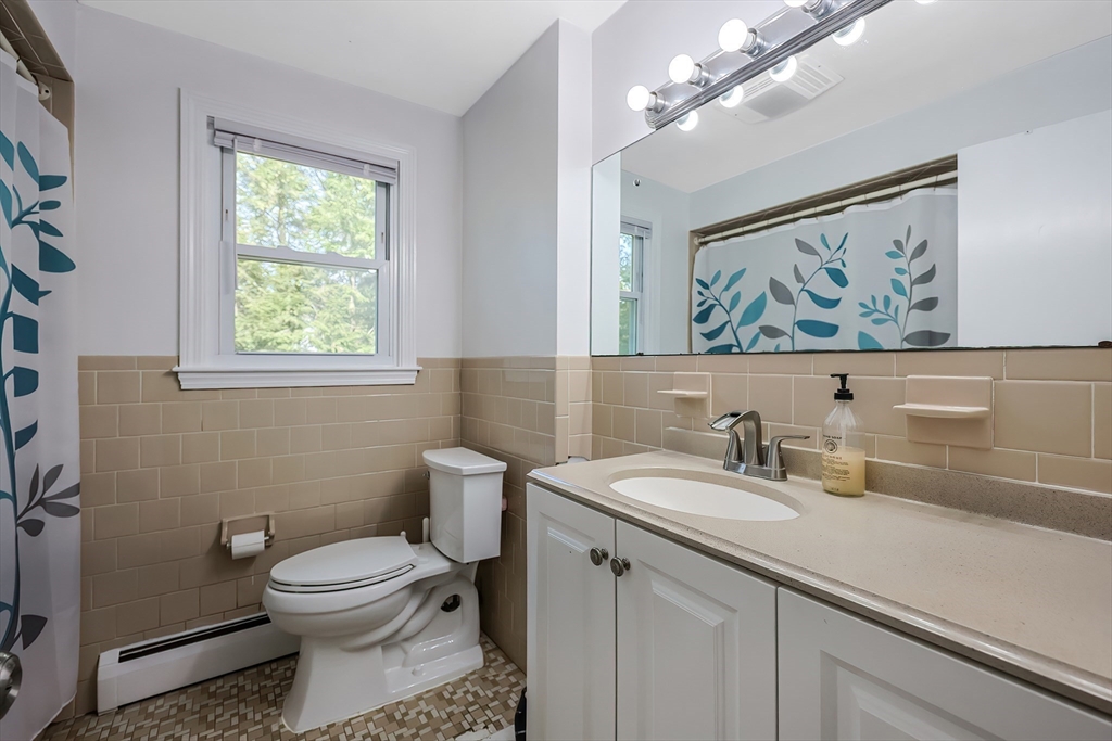158 Longhill Road Franklin, MA 02038 - Photo 35 of 42 Gallery Image 35