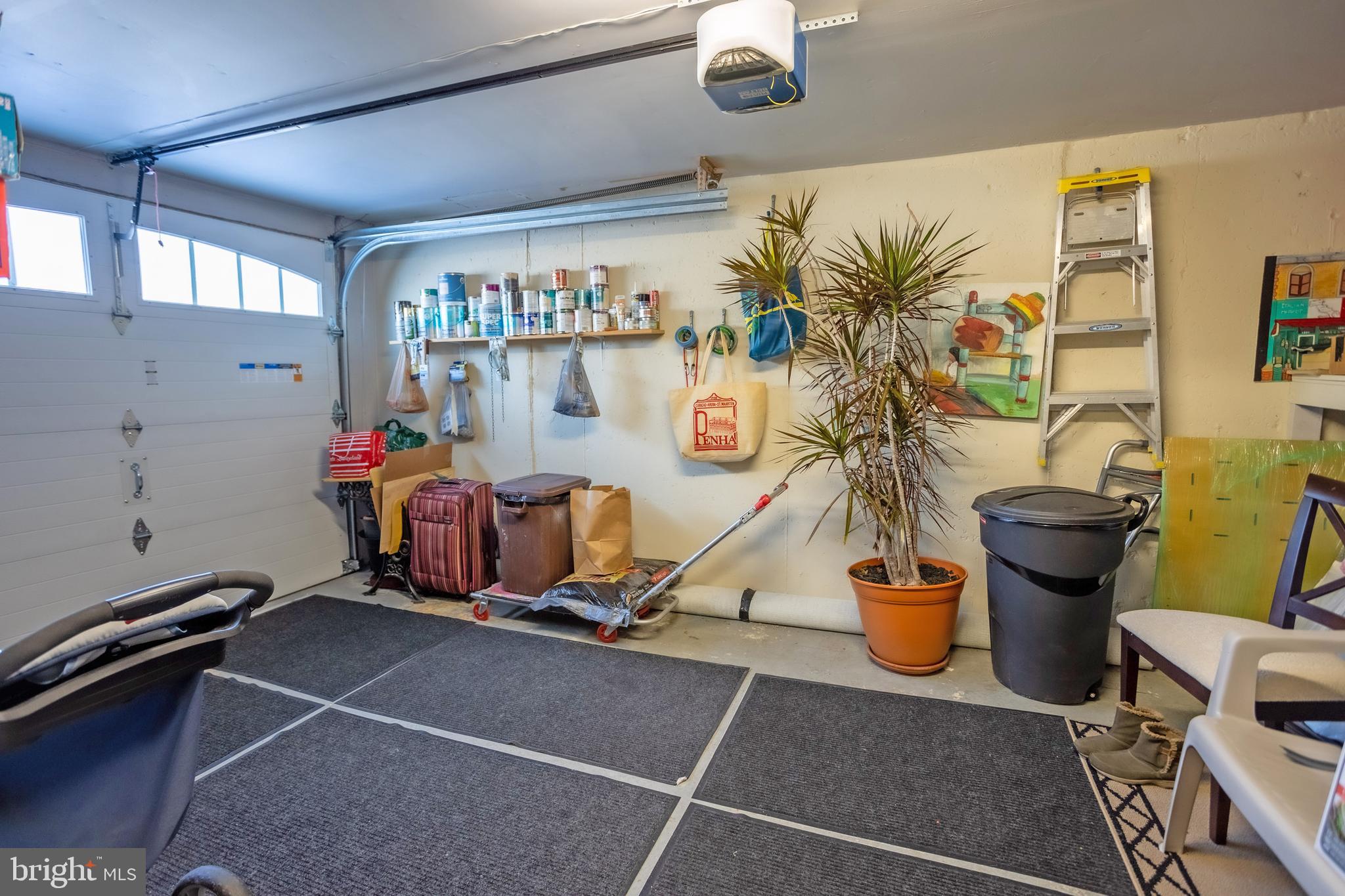 708 Susquehanna Road Philadelphia, PA 19111 - Photo 21 of 46 Garage