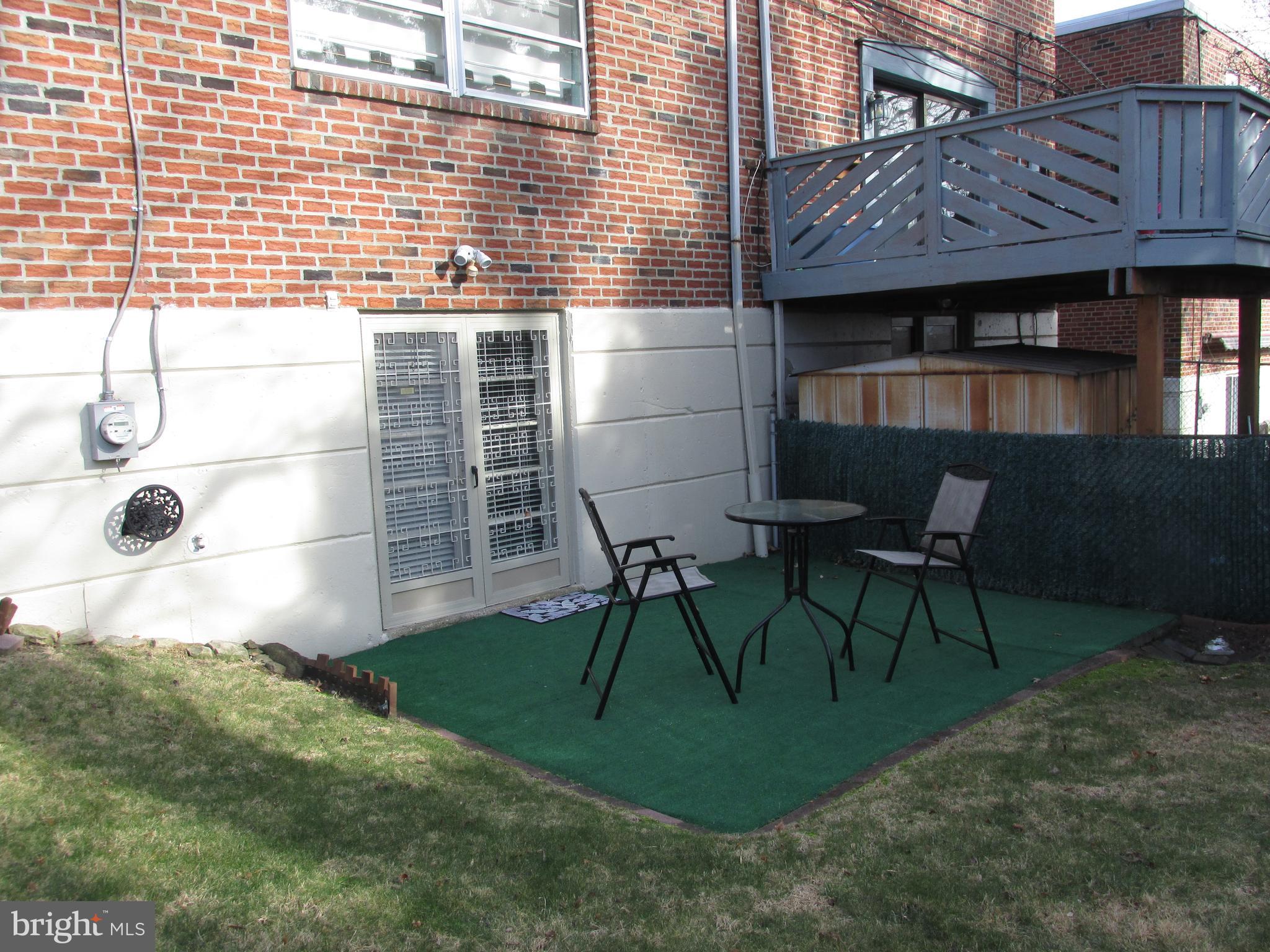 708 Susquehanna Road Philadelphia, PA 19111 - Photo 39 of 46 Exterior Rear