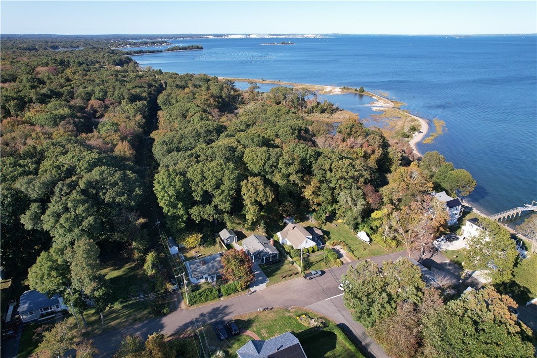 226 Plum Point Road North Kingstown, RI 02874 - Photo 19 of 33 Gallery Image 19