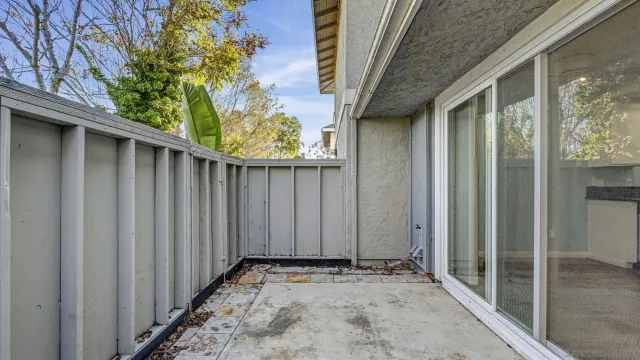 $515,000 | 814 Malibu Point Way, Oceanside, CA 92058