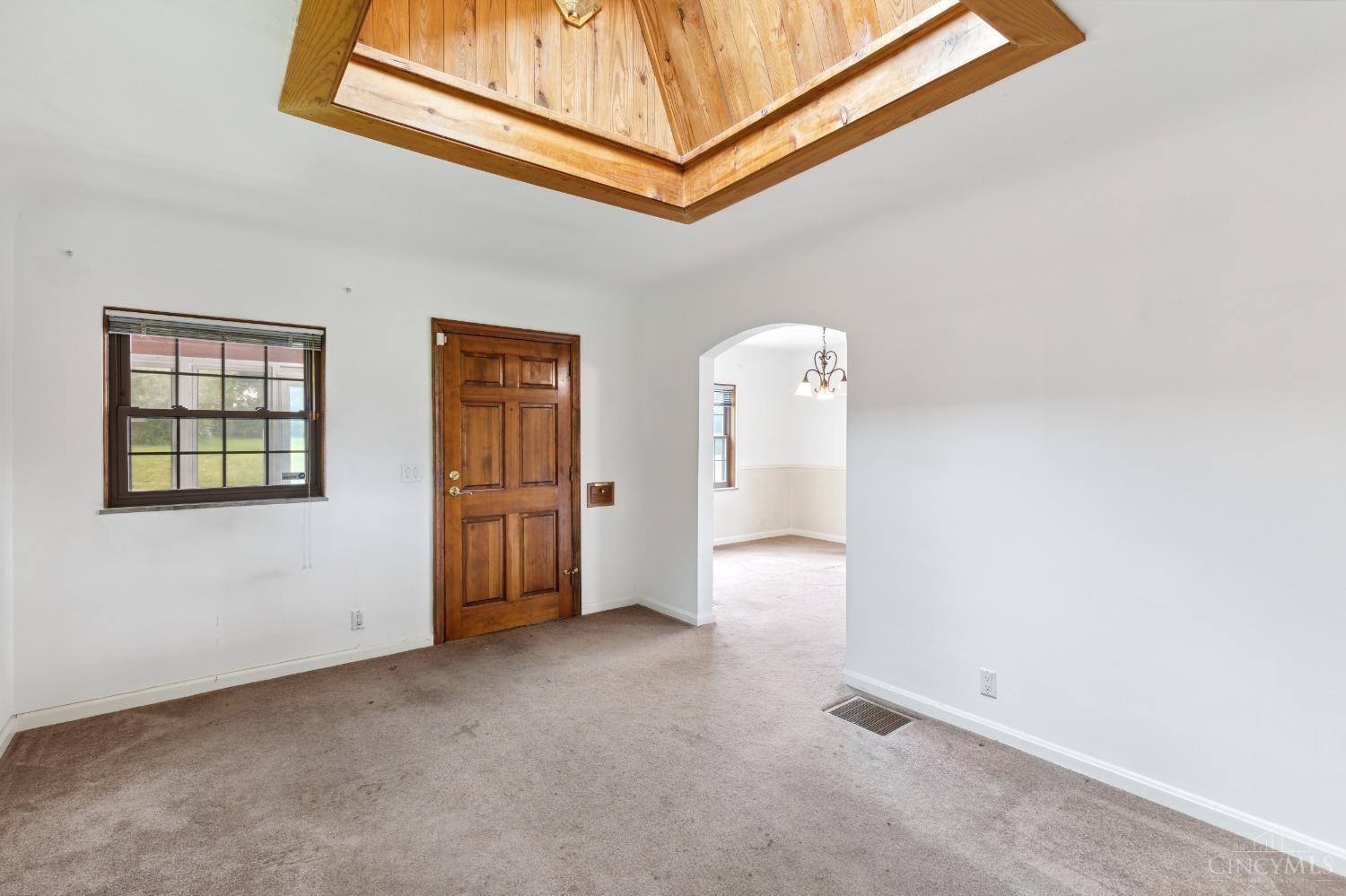 4316 North Bend Road Cincinnati, OH 45211 - Photo 6 of 23 Gallery Image 6