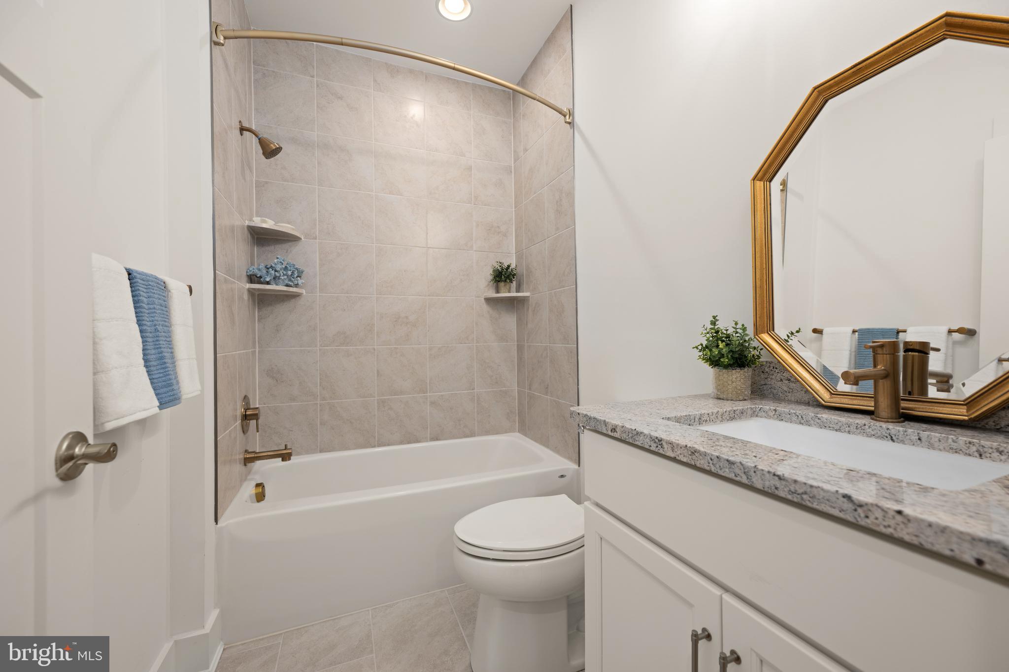 24176 Heartleaf Road Frankford, DE 19945 - Photo 14 of 29 Main Floor Bathroom #2 with Tub/Shower Combo