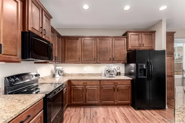 $565,000 | 25500 East 3rd Avenue, Aurora, CO 80018