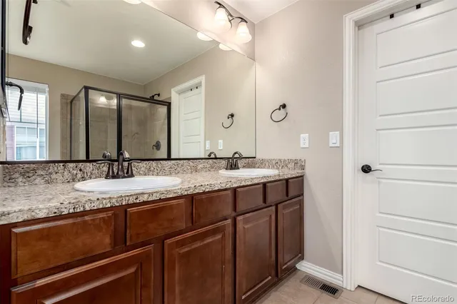 $565,000 | 25500 East 3rd Avenue, Aurora, CO 80018